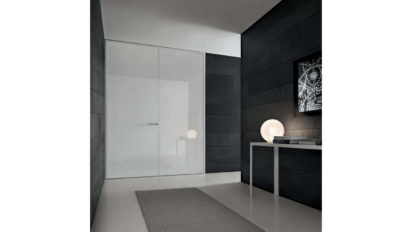 Porta scorrevole per interni Link+ in vetro Bianco Latte lucido con struttura e maniglia in alluminio di Rimadesio
