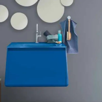 Mobile bagno sospeso di design in laccato opaco blu genziana Campus 05 di Birex