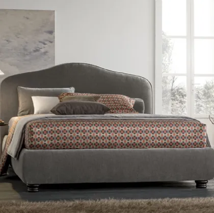 Letto in tessuto con testiera sagomata Althea di V&Nice