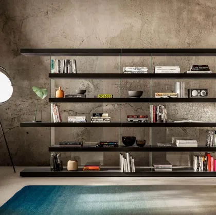 Libreria a muro Air Design in laccato opaco e vetro di Lago