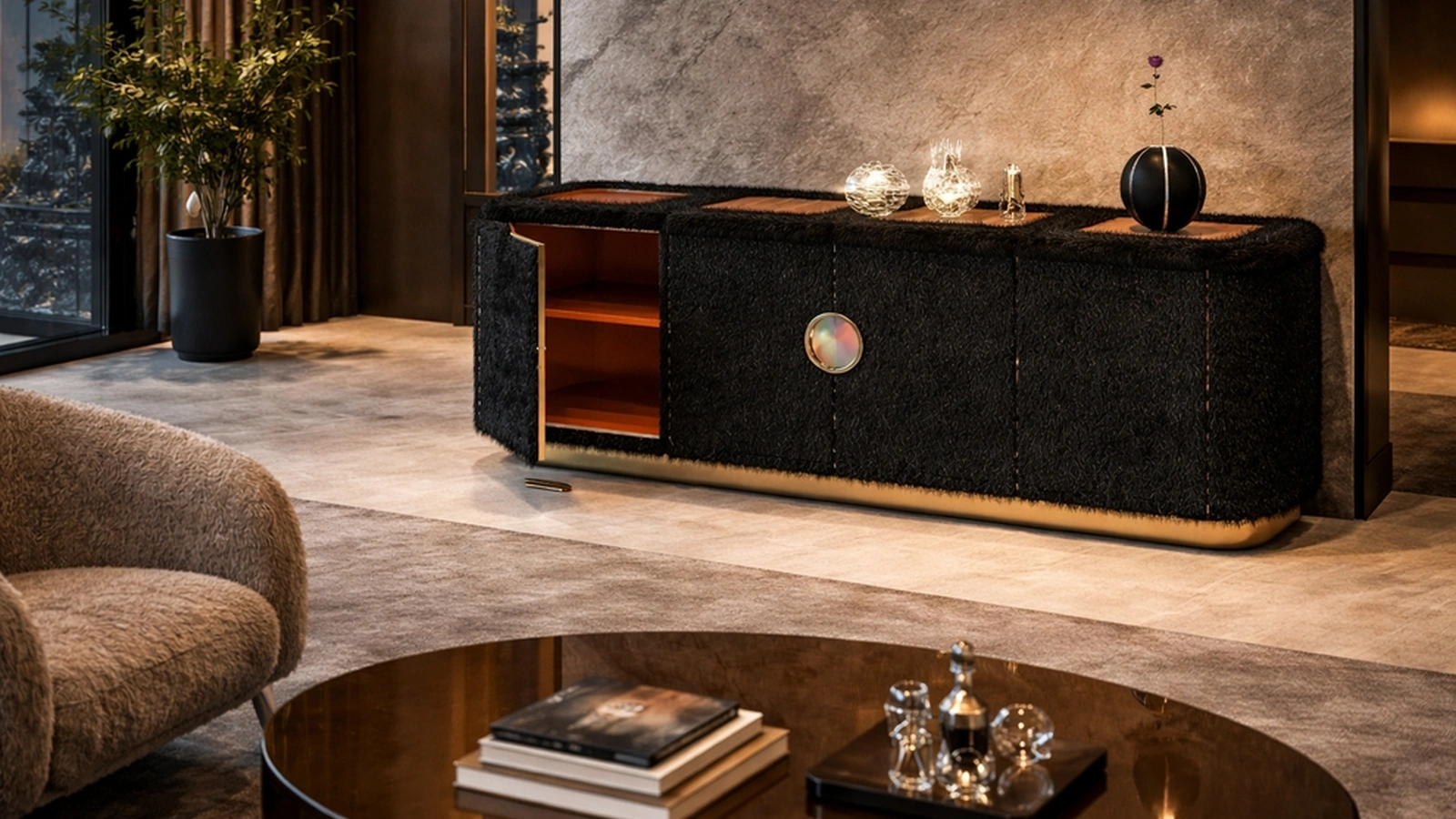 Madia in eco pelliccia Caricia Black di Migliorino
