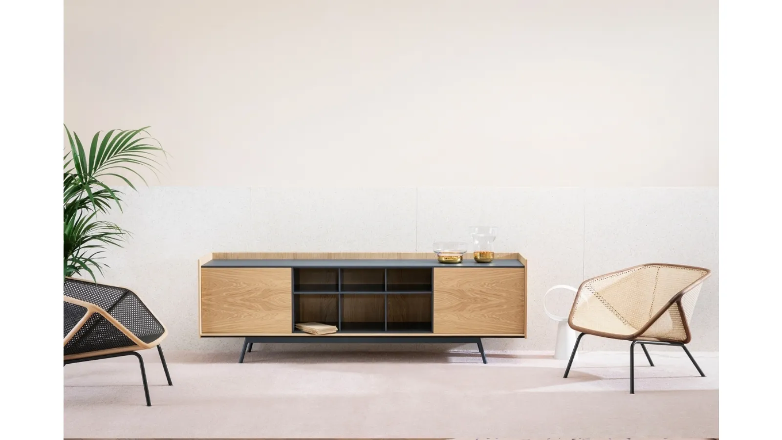 Madia Edge in legno di Rovere e laccato opaco di Miniforms