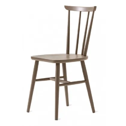 Sedia British in faggio verniciato di Veneta Cucine