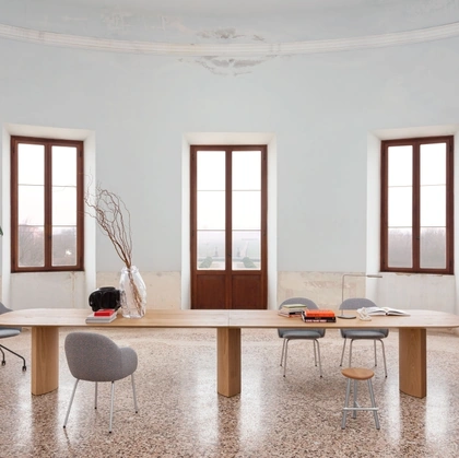 Tavolo in legno Plauto Maxxxi di Miniforms