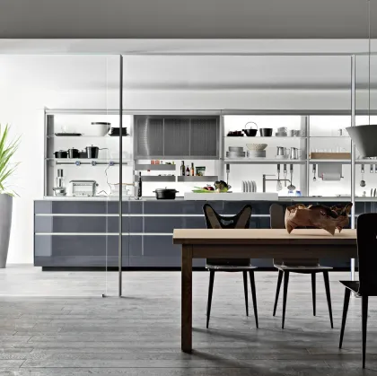 Cucina Design in linea Artematica in vetro lucido Vitrum Blu Aviatore di Valcucine
