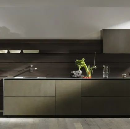 Cucina Design in acciaio inossidabile prima sabbiato e poi brunito Riciclantica Inox Touch di Valcucine