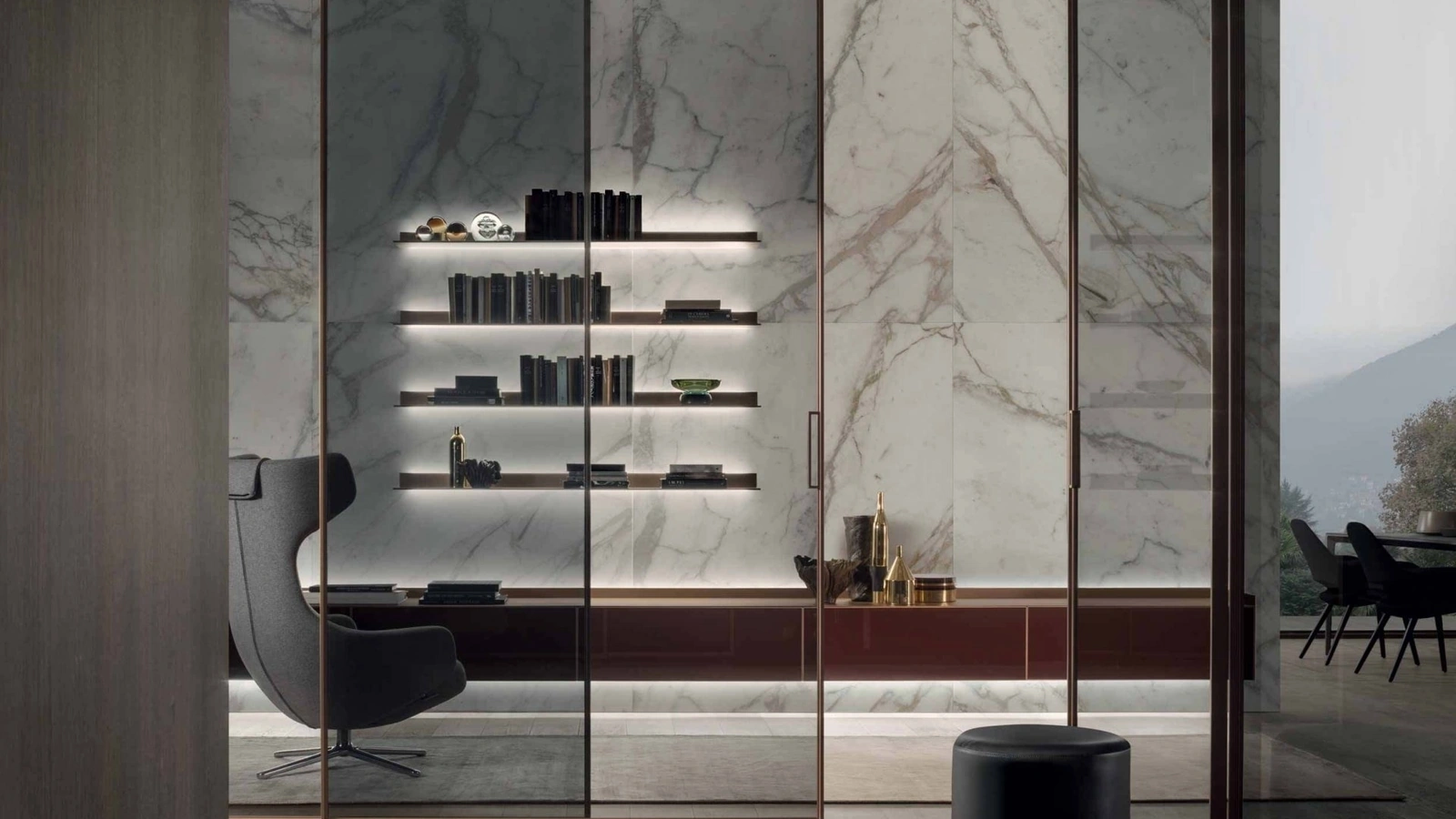 Porta per interni scorrevole Velaria in vetro Grigio trasparente con struttura finitura Rame di Rimadesio