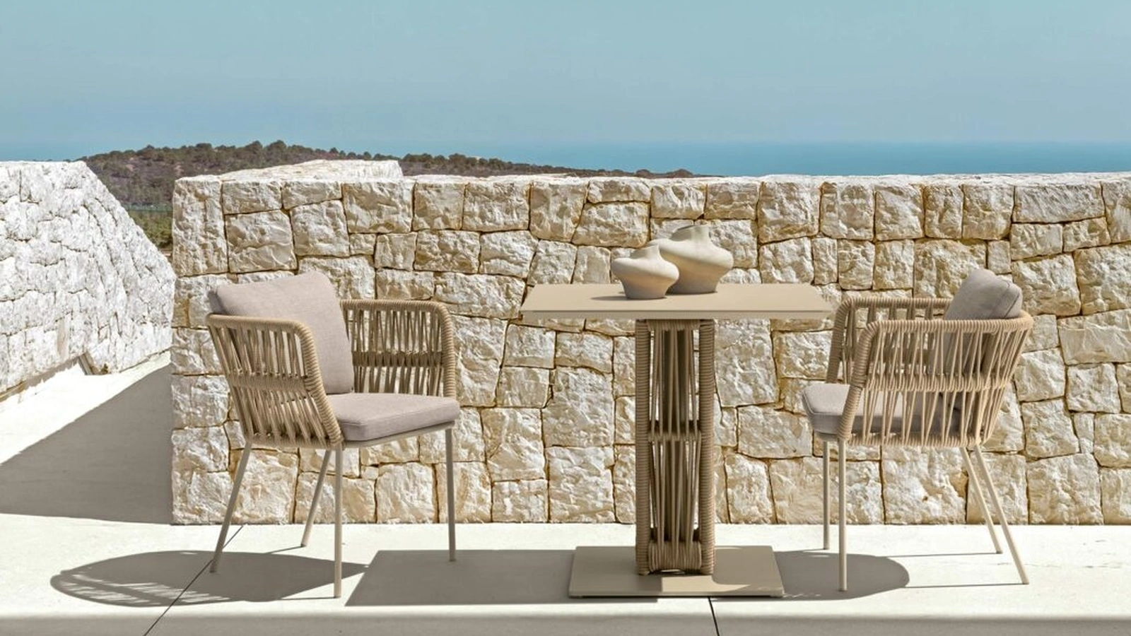 Tavolo e Sedie Cliff di Talenti