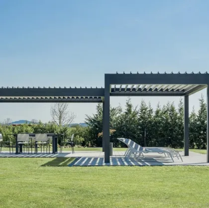Pergola bioclimatica Med Twist di Gibus