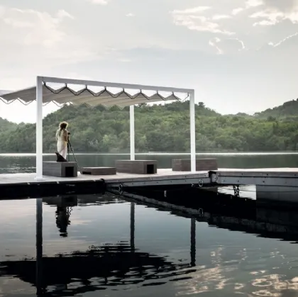 Pergola a 90 gradi ad isola Med Open Fly di Gibus